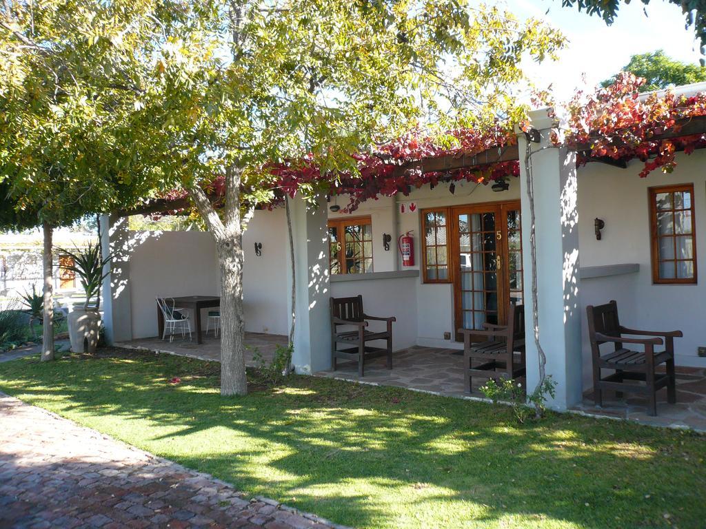 Die Herehuis Beaufort West Exterior photo